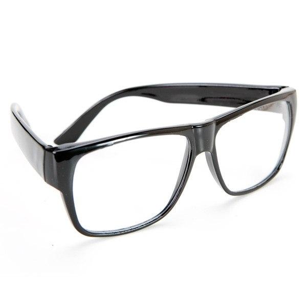 Black-rimmed Geek Glasses